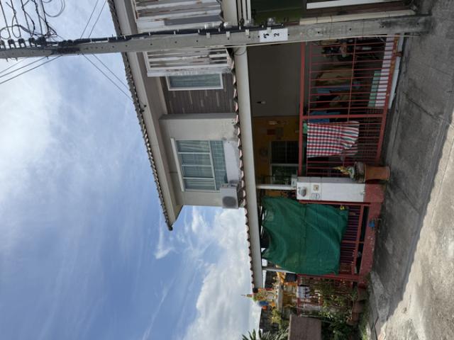 ขายด่วน ทาวน์เฮ้าส์ 2 ชั้น หมู่บ้านพฤกษาวิลล์47/2 ซอยพุทธบูชา36แยก1