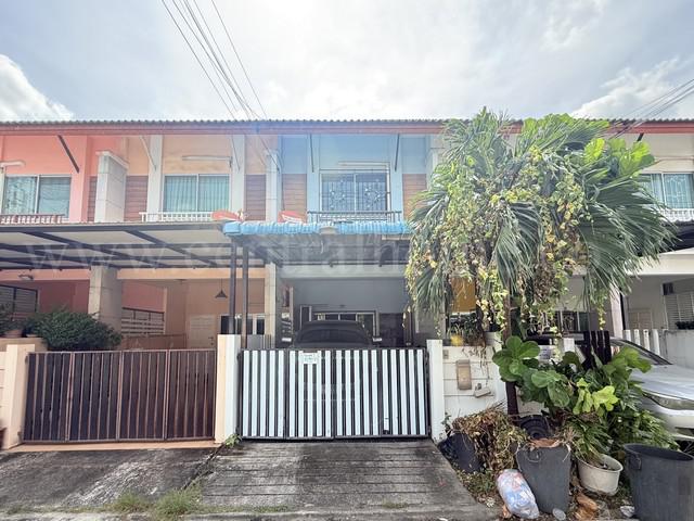 ทาวน์เฮ้าส์ หมู่บ้าน อารียา แอทโฮม ลาดพร้าว ซ.มัยลาภ เกษตร - นวมินทร์