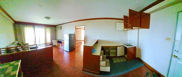 ศรีนครินทร์ 68ตร.ม ARLหัวหมาก1กม.ให้เช่าคอนโด รีเจนท์ .แม็กซ์แวลู พัฒนาการ 600ม.  1-2นอน  ห้องมุม 1น้ำ  ชั้น8 ตึกB เฟอร์ เครื่องใช้ไฟฟ้า