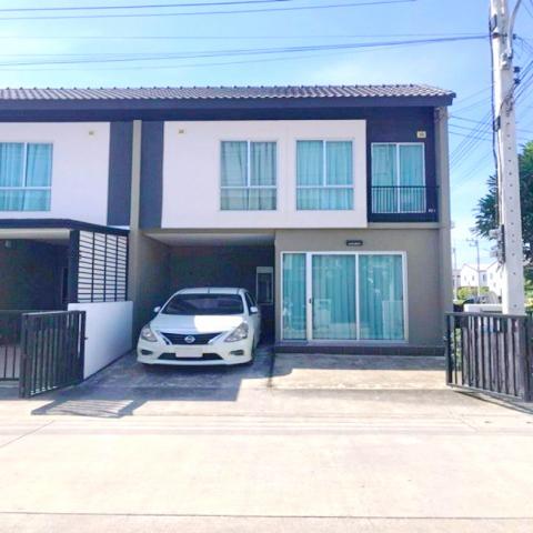 โลตัส วัดไพร่ฟ้า 3.8 กม.22ตร.วา. ตลาดส.รุ่งเรือง 1.4 กม. ให้เช่า ทาวน์เฮ้าส์ 2 ชั้น หลังมุม  ตลาดพวงสว่าง 345 1.1 กม. 172ตร.ม