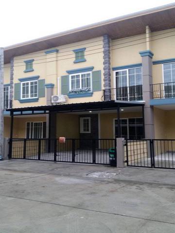 ให้เช่า ทาวเฮ้าส์ 2 ชั้น หมู่บ้านโกลเด้นทาวน์ 2 อ่อนนุช 65