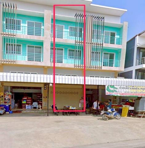 โลตัส ตลาดภู่ยอดยิ่ง  1กม.   พุทธสาคร ให้เช่า-ขายอาคารพาณิชย์ 3 ชั้นครึ่ง สวนหลวง กระทุ่มแบน 18 ตร.วา. 228 ตร.ม 2-3นอน