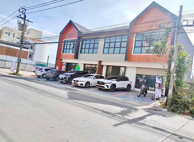 คาเฟ่ โชว์รูม 2นอน โฮมโปร สุุวรรณภูมิ 1.4 กม. วินด์มิลล์  ให้เช่าอาคารพาณิชย์ 2 ชั้น วิวบ่อน้ำ ร้านอาหาร