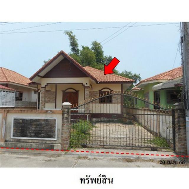 ขายบ้านเดี่ยวโครงการ เกร็ดแก้ว 8 ถ.สุขุมวิท ตำบล บางเสร่ อำเภอ สัตหีบ จังหวัด ชลบุรี