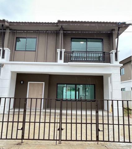 บ้านใหม่ให้เช่า 2 ชั้น สไตล์โมเดิร์นล้านนา เมืองเชียงใหม่ ใกล้สนามบิน