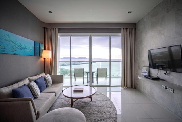 Movenpick Residence Pattaya  1 bedroom for rent with sea view 