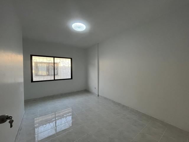 ขายบ้านหมู่บ้านเทพารักษ์25 ซอยคิงคอง  ตำบลบางเพรียง อำเภอบางบ่อ จังหวัดสมุทรปราการ