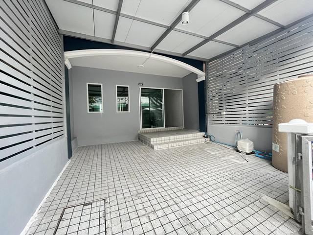 ขายบ้านหมู่บ้านมะลิวัลย์ ซอยวโรชา อำเภอบางบ่อ  จังหวัดสมุทรปราการ