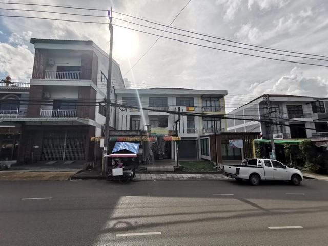 ขาย อาคารพาณิชย์ 3 ชั้น มัณดาวีต์ เมืองกระบี่ PTT00379