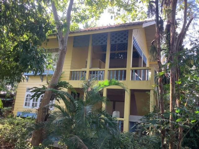 โรงแรม รีสอร์ต บ้านไม้รูด จ.ตราด 17 BEDROOM ขนาด 1153 ตาราง.วา 32000000 THAI BAHT   ^^