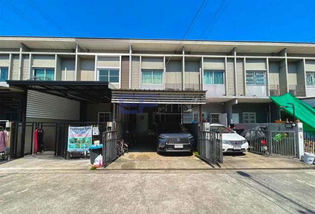 ขายราคาถูกทาวน์โฮม พฤกษาไลท์ ล็อกซ์ ปิ่นเกล้า-วงแหวน 