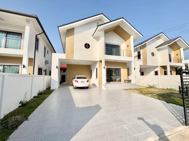 บ้านสังสร้าง บ้านสไตล์มินิมอล 2 ชั้น – หางดง เชียงใหม่