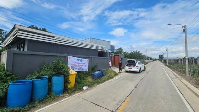 ขายโรงงาน, Office พร้อมห้องใต้ดินขนาดใหญ่ 1 ไร่ อำเภอไทรน้อย จังหวัดนนทบุรี