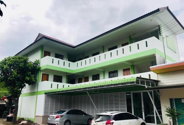 หอพัก หลังรร.ปริ้นส์ ซอยก๋วยเตี๋ยว3 บาท  ผู้เช่าเต็ม 